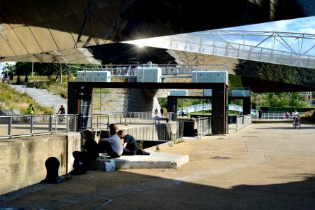 Carpenters Road Lock photo