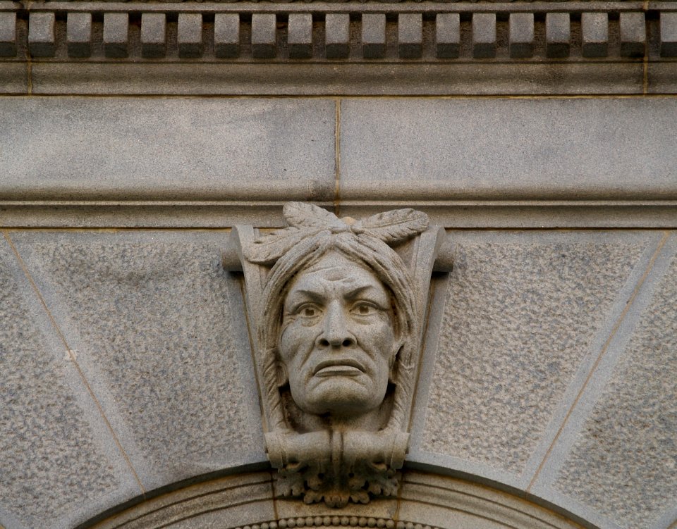 Library of Congress Keystone Portrait: Lakota Che-ta-wau-kou-va-ma-ni, "The Hawk That Hunts Walking" or Lakota Chief Ito-na-gaju, "Rain In The Face"? (Washington, DC)