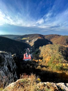 Svatý Jan pod Skalou photo