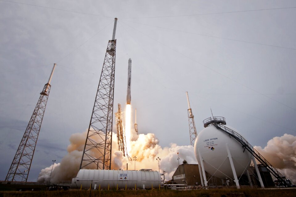 Launch flames propulsion