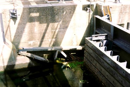 Carpenters Road Lock