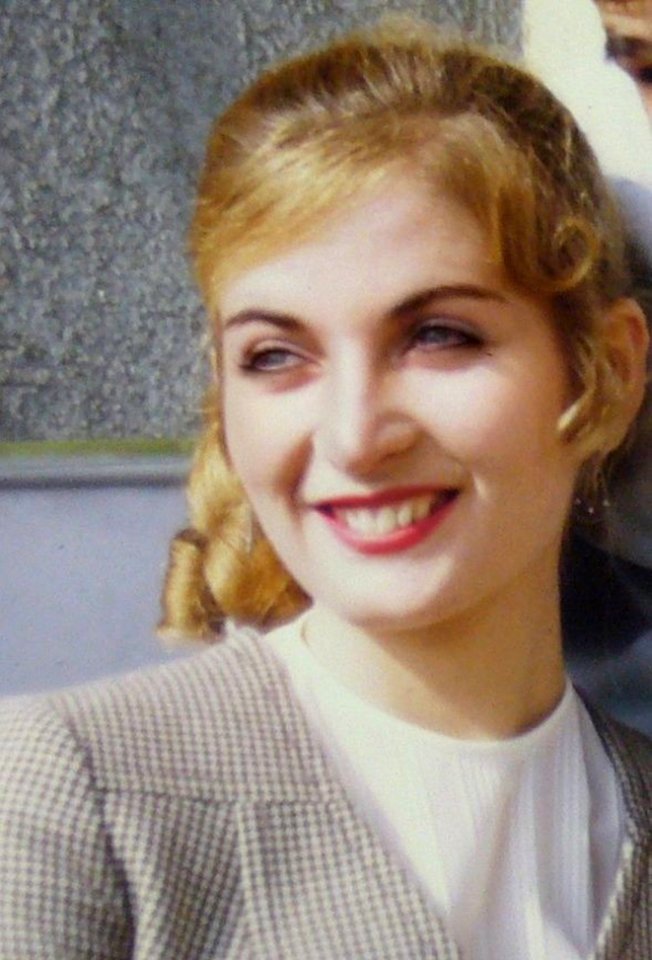 Andrea jeune pute