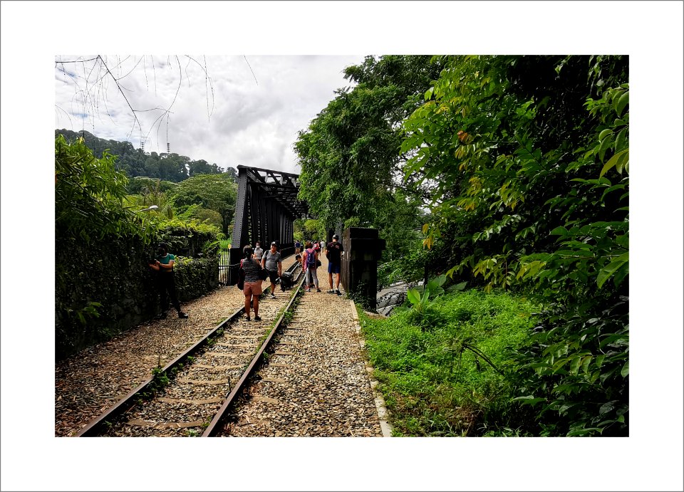 Rail corridor: Enjoying the feel of railway on a truss bridge (Rail Mall)