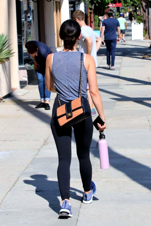 Grey Tank Top and Black Leggings
