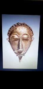 Face Pendant- https://www.clevelandart.org/art/1954.602