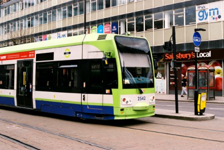Croydon tram 2542 in George Street.