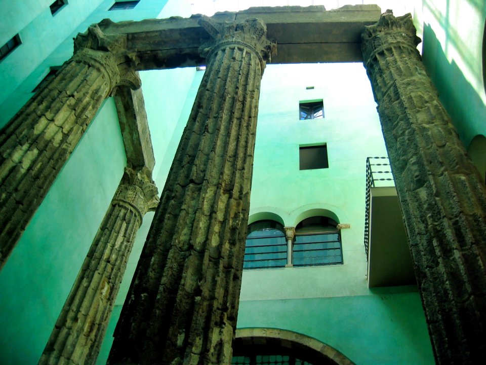 Columnes del Temple d’August, Barcelona