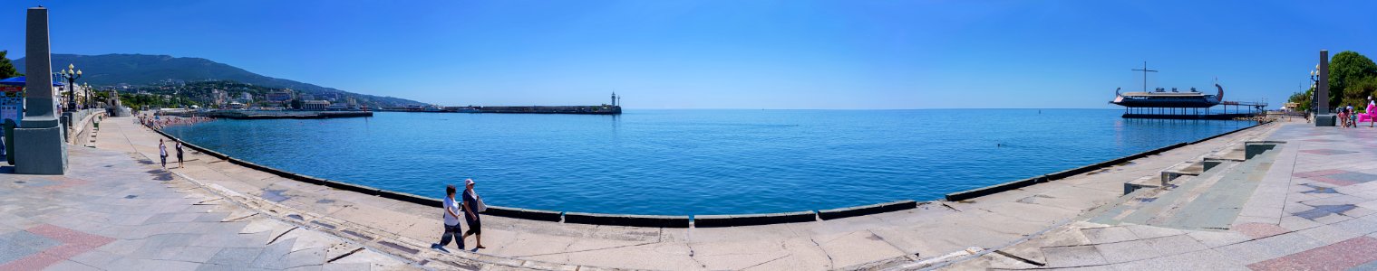 Embankment them. Lenin, Black Sea, Yalta, Republic of Crimea, June 2020 photo