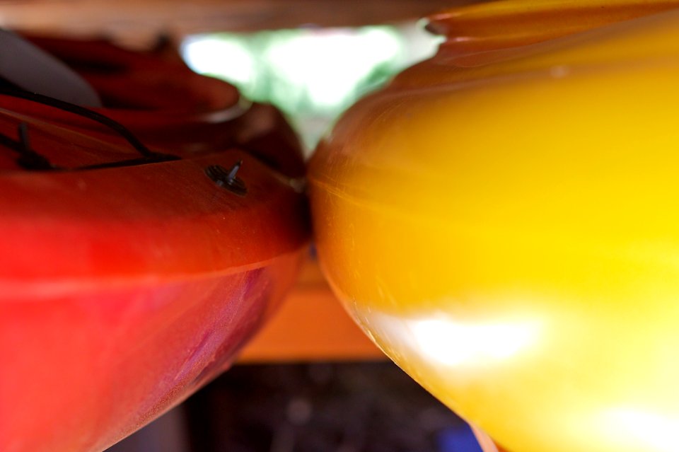 2010/365/116 Kissing Kayaks
