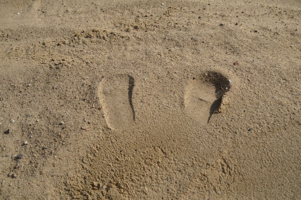 Footprint imprint track