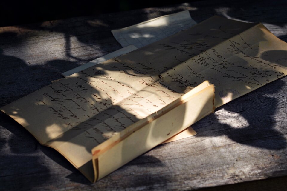 Font handwriting wood