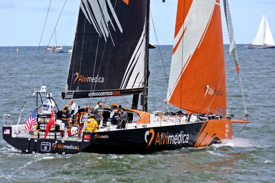 Sailing boat ocean alvimediac