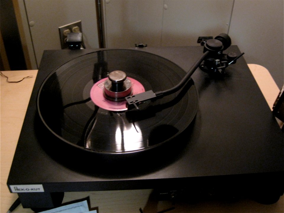 2009/365/58: One Turntable