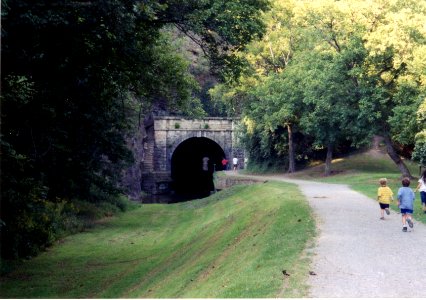 misc pawpaw tunnel 2001