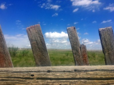 2018/365/133 Wyoming Fence and Big Sky photo