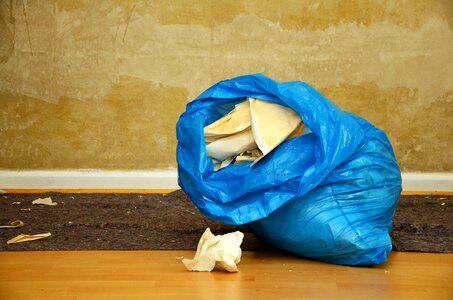 Garbage wall work