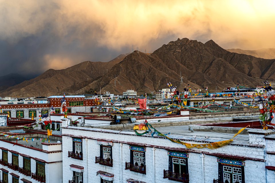 Barkhor Square