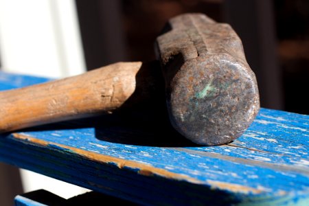 Hammer Head