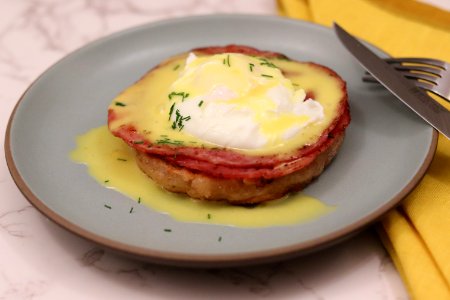 Eggs Benedict
