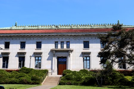 California Hall