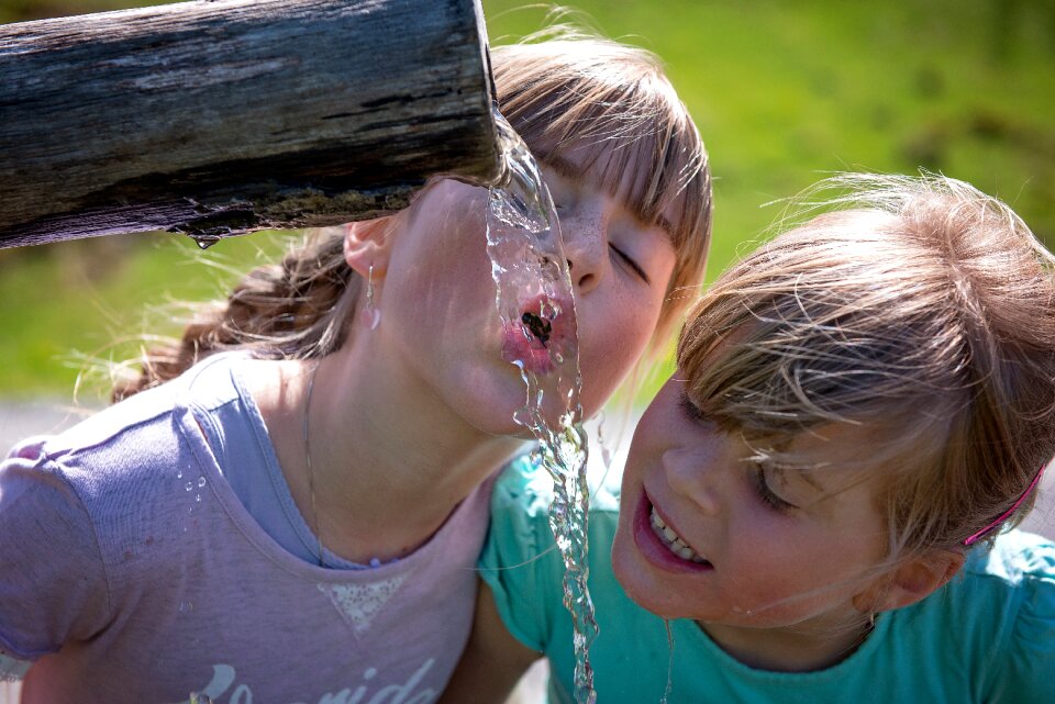 Blond water fountain