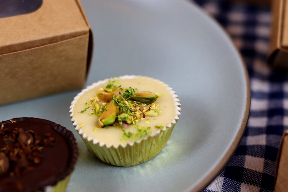 White Chocolate Vanilla, Pistachio and Lime Bon Bon