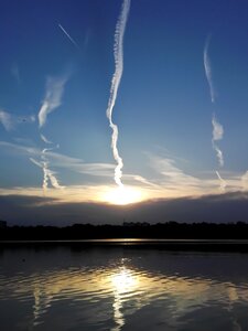 Water bank contrail