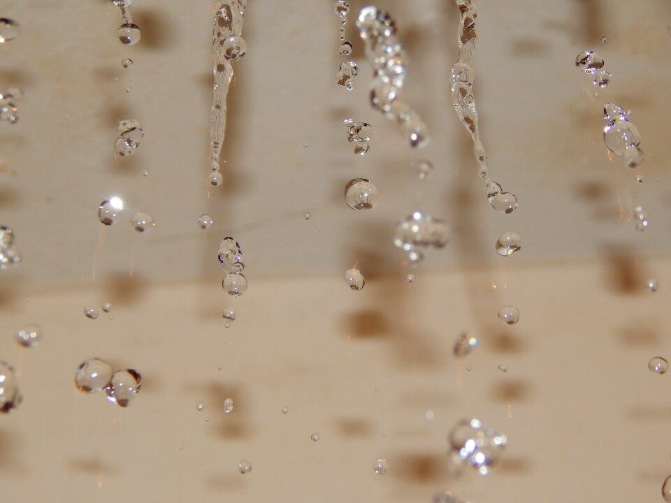Transparent splash water water splash
