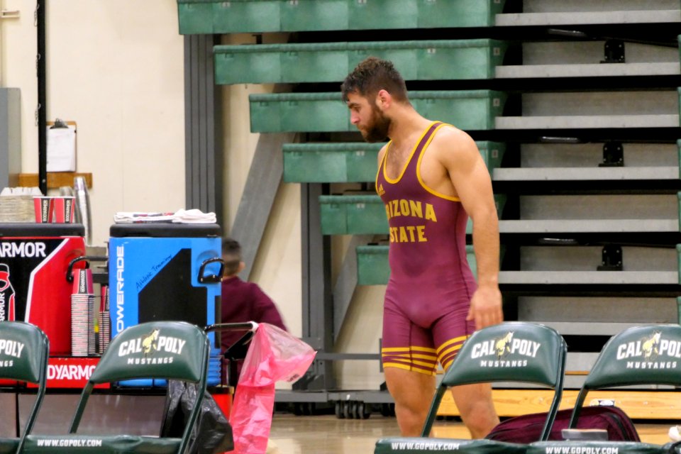 165 No 5 Josh Shields (Arizona) dec Bernie Truax (Cal Poly) 7-3