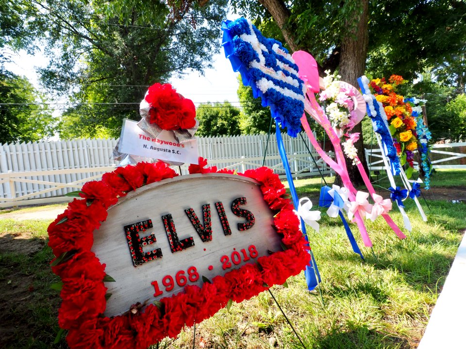 20180823 Memphis,  Graceland