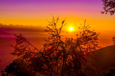 Chisapani sunrise photo