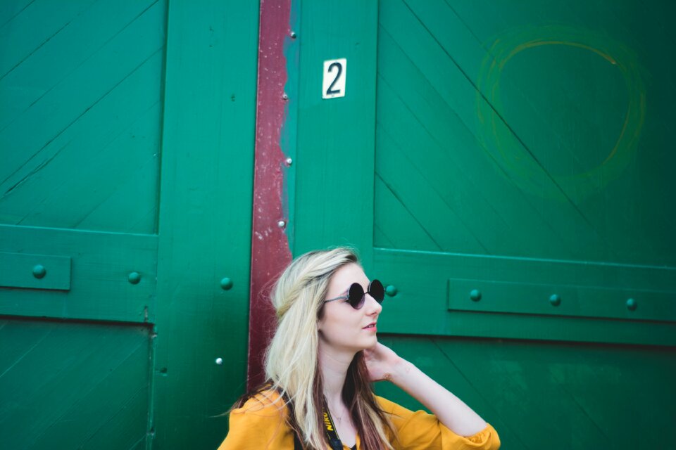 Sunglasses people model