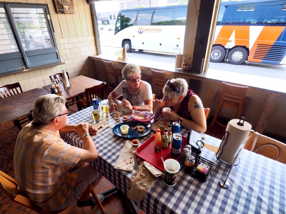 20180822 Memphis Central BBQ Downtown