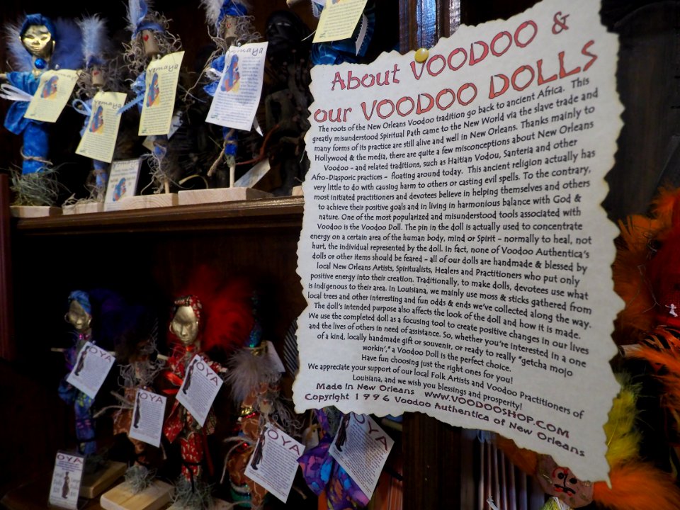 20180823 New Orleans - VooDoo dols from a VooDoo house