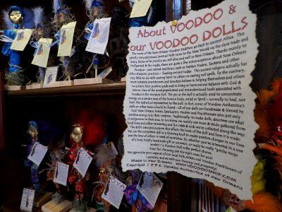 20180823 New Orleans - VooDoo dols from a VooDoo house
