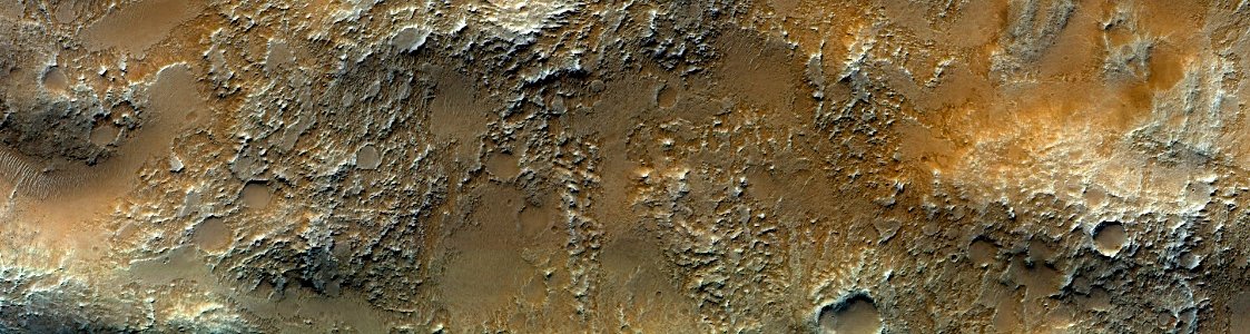 Mars - Tarsus Crater Rim