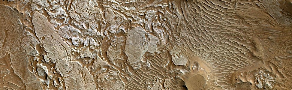 Mars - Sulfates in Ius Chasma photo