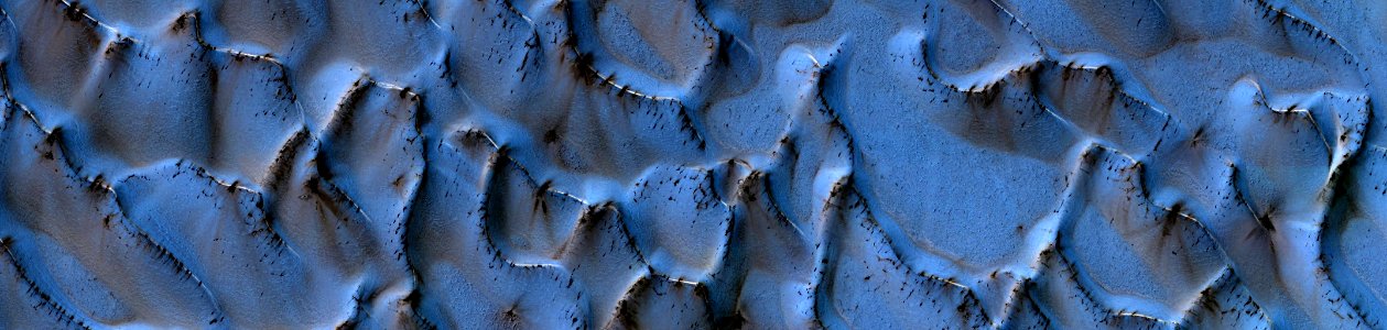 Mars - Dunes with Cracks and Fans Dubbed Zanovar