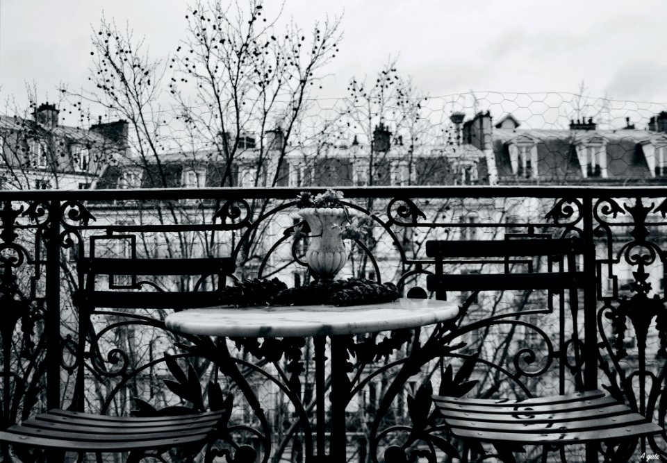 Balcon parisien prés du père Lachaise
