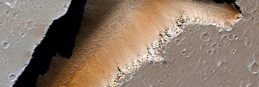 Mars - Hephaestus Fossae photo