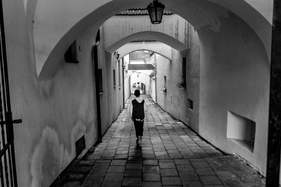 Archway black and white kroměříž