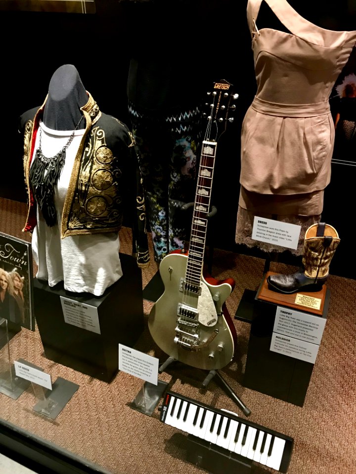 2180821 Nashville country music hall of fame museum