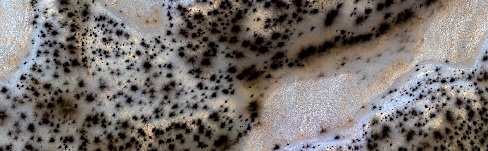 Mars - Dunes Dubbed Capistrano photo