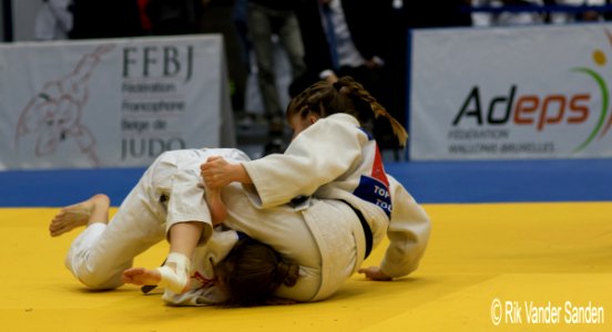 Lois Petit (JC Top Niveau) vs Sofie Stessens (JC Hirano Kasterlee)