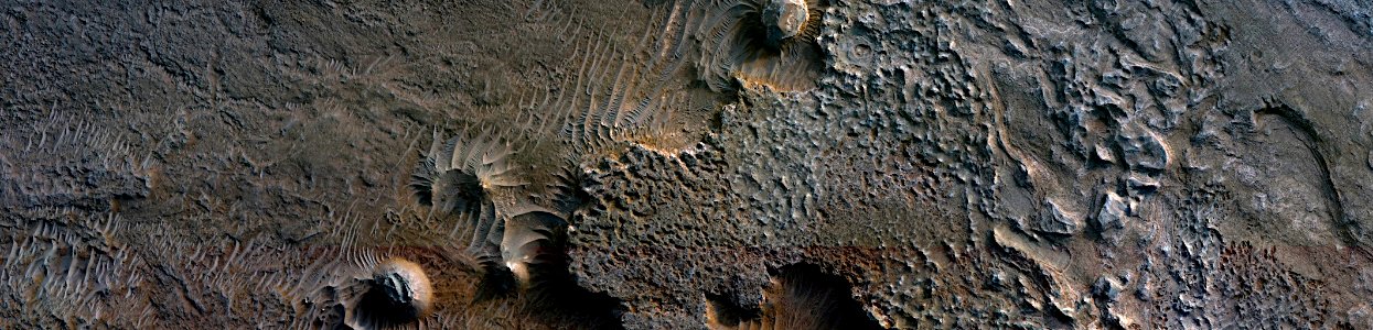 Mars - Rock Outcrops in Southern Mid-Latitude Crater