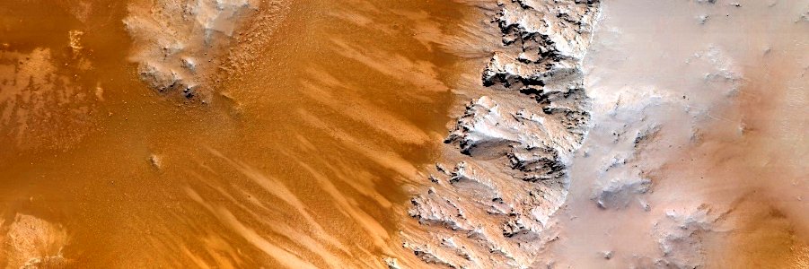 Mars - Steep Slopes of Crater in Baldet Crater