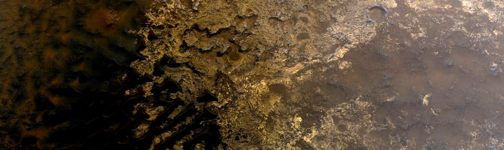 Mars - Light-Toned Material and Dark Dunes and Gullies