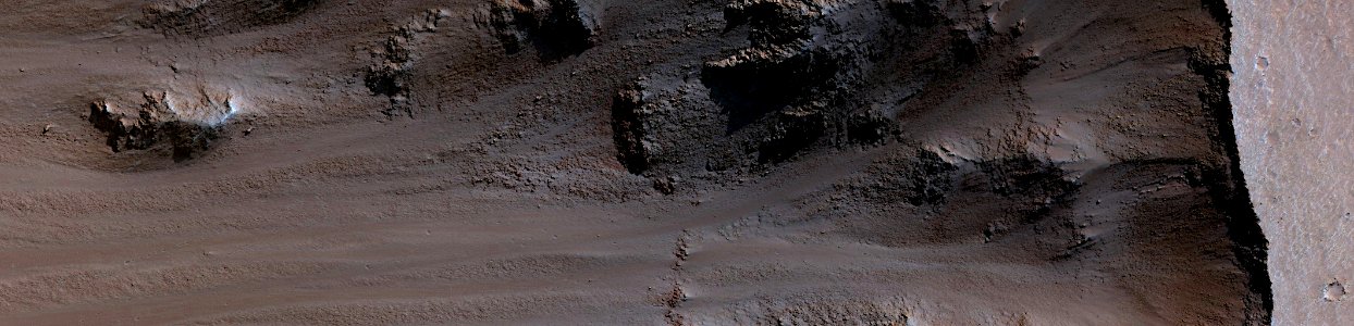 Mars - Ganges Cavus Rim photo