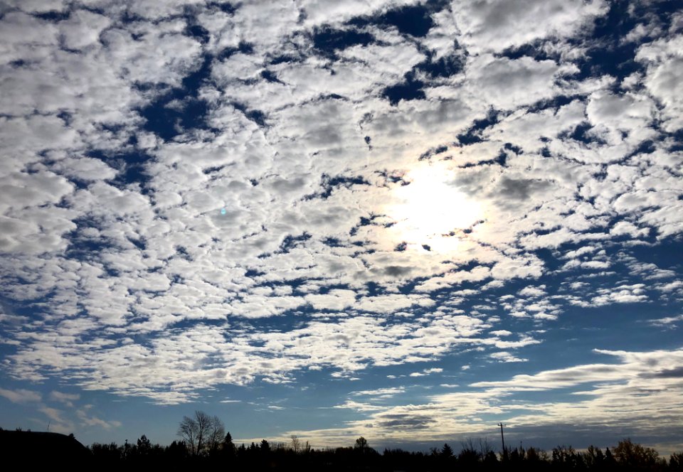 2020/366/281 Cathering Sky Number 2337