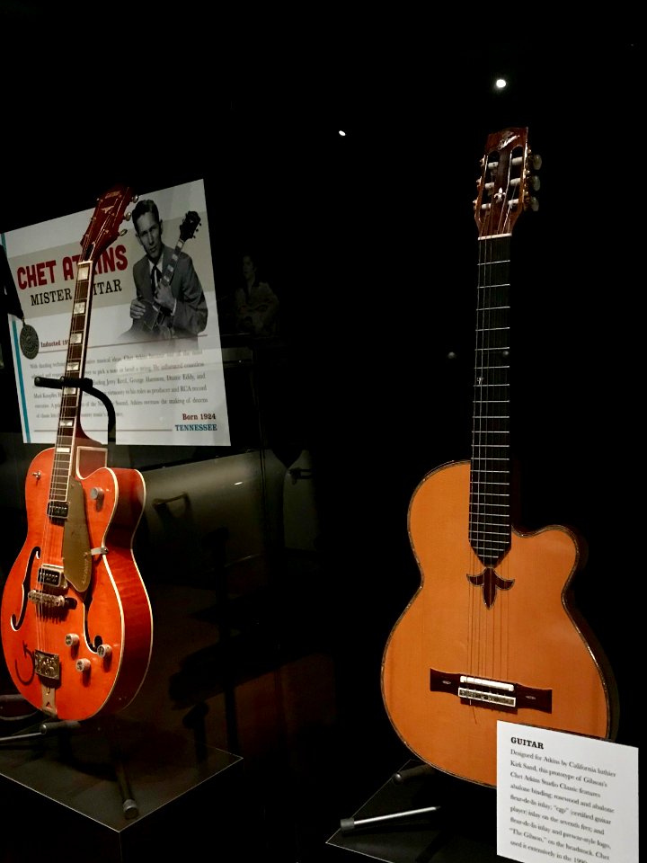 2180821 Nashville country music hall of fame museum
